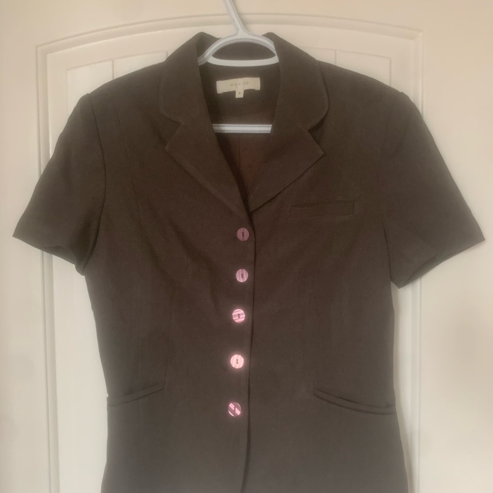 Elegant Brown Blazer with Pink Accents